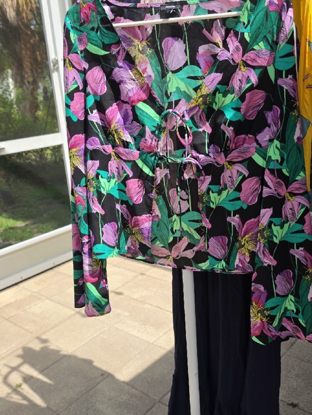 EXPRESS Floral Tie-Front Blouse